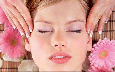 Kopf-Nacken-Gesichts-Massage 40 Minuten
